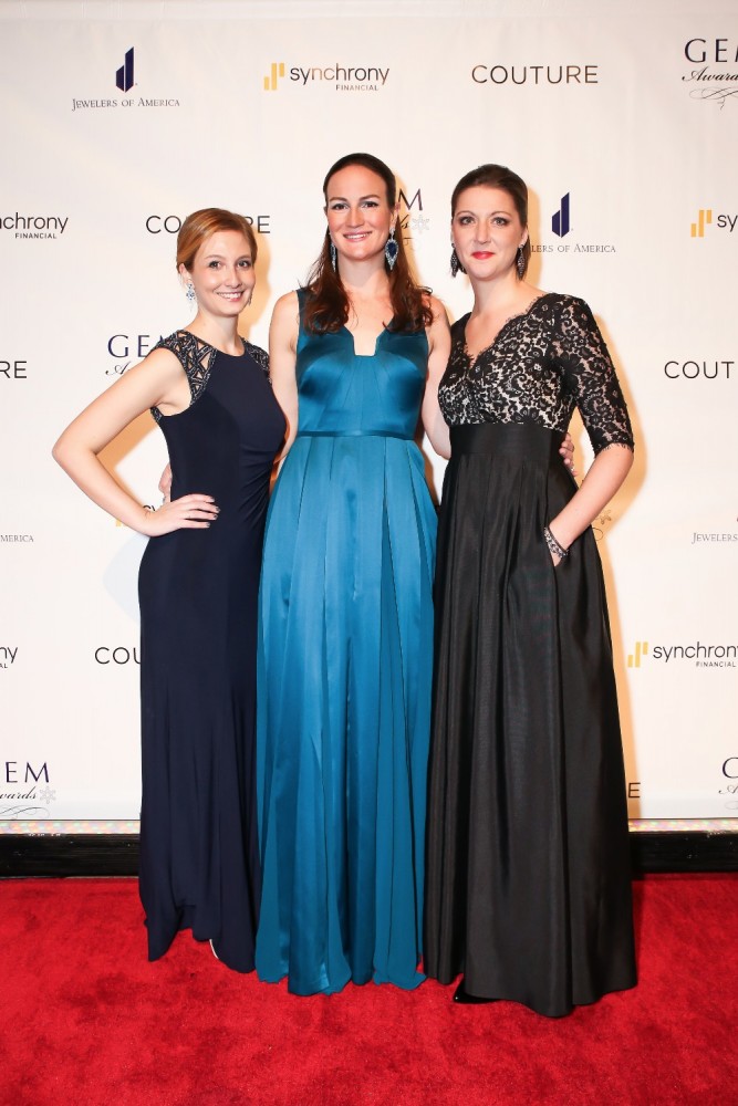 7 Lauren Kalma  Amanda Gizzi  Molly Fallon of Jewelers of America 7 Lauren Kalma  Amanda Gizzi  Molly Fallon of Jewelers of America