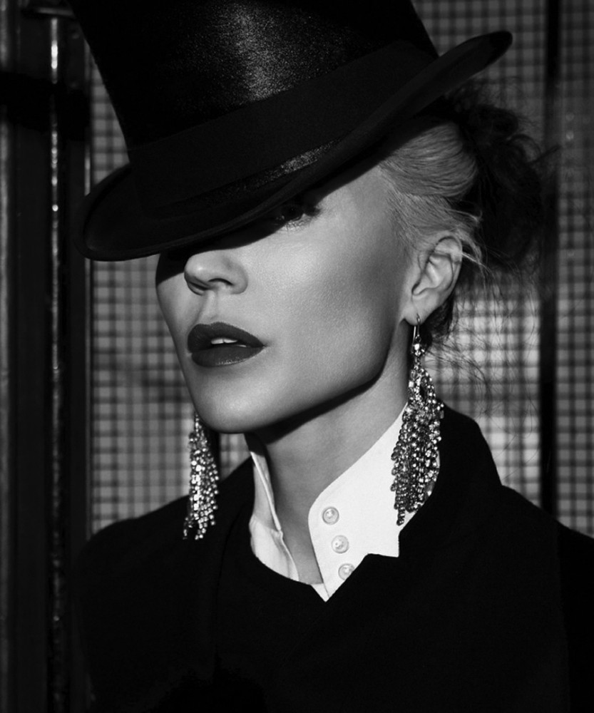 DaphneGuinness    Rene   Hebermacher bw DaphneGuinness    Rene   Hebermacher bw